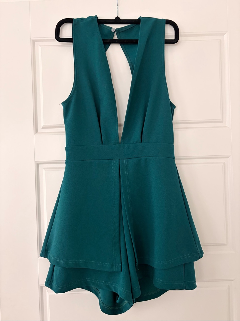 Cupshe Teal Green Plunge Neck Sleeveless Romper